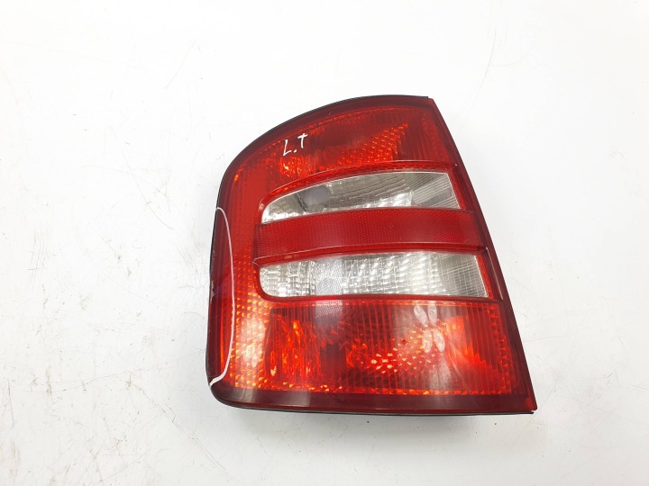 licht links heck 6Y9945111B SKODA FABIA und