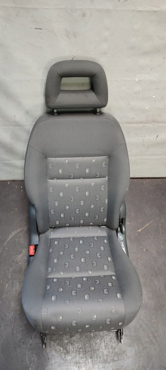 Sitz heck hinten links VW Sharan Lift 1,9 TDI