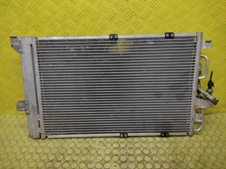 OPEL ASTRA G 1.4 Radiateur climatisation