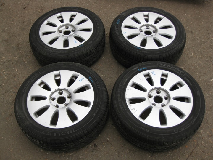AUDI felnik ALUMINIOWE 7 J X 16  5X112 ET42 8E0601025AE