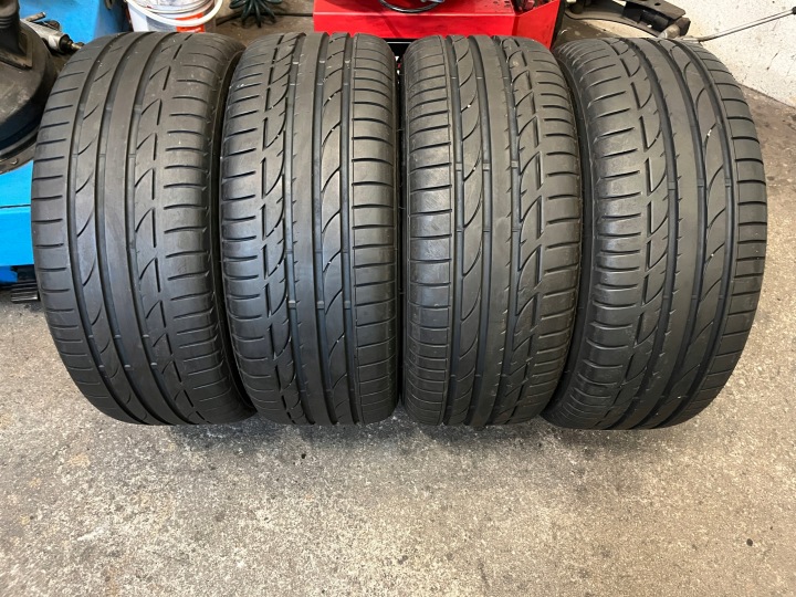 4 Reifen Sommerreifen Bridgestone Potenza S001 235/40R19 96 Y 7mm