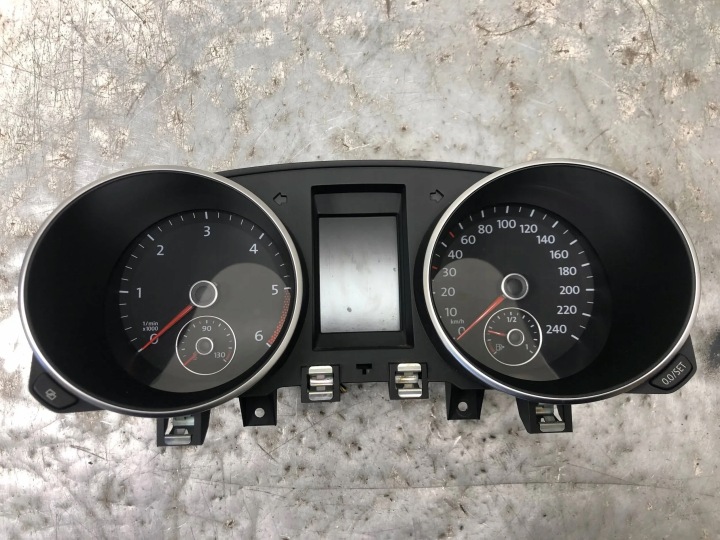 quadro strumenti TACHIMETRO contagiri OROLOGIO VW GOLF VI KOMBI 1.6 5K0920872A