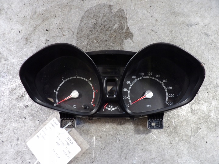Ford Fiesta MK7 Horloge montre tableau bord, liczniki 1,6TDCI 8A6T-10849-CM