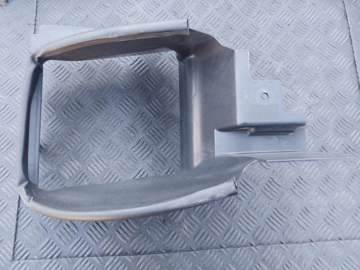 air duct air line left 2.0 T P400e RANGE ROVER SPORT II L494 LIFT