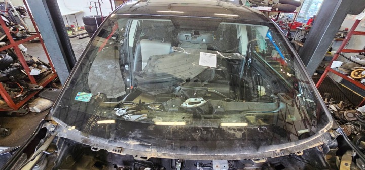 Vitre pare brise DODGE JOURNEY