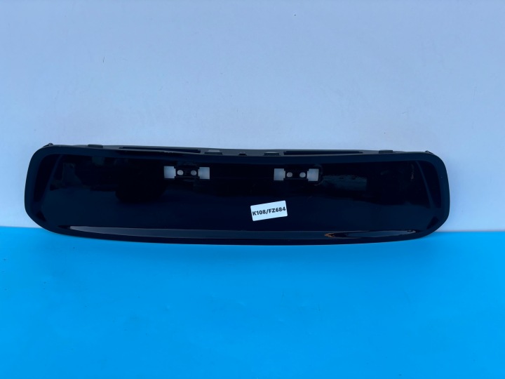 KIA CEED 2 II GT 5D 5-PORTA Portiera Copertura insegna modanatura Paraurti posteriore K108/FZ684