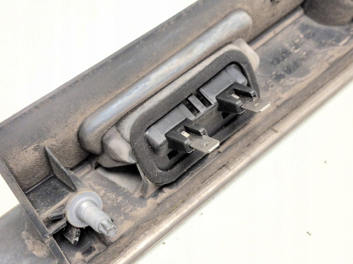 Mercedes-Benz ML W164 Obroba osvetlitve registrske tablice 14