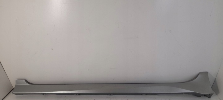 Nissan Leaf II ZE1 lišta Prahová ľavá 768516WL2C (LS84)