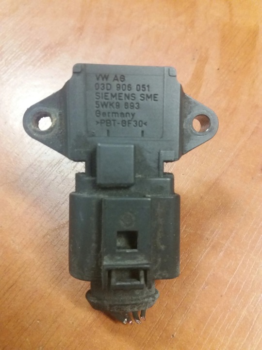 VW AUDI sensor of pressure MAP 03D906051