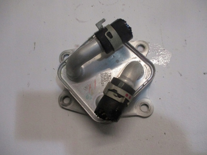 Motor Ölkühler TOYOTA RAV 4 V 2,5HYB 2501 220621