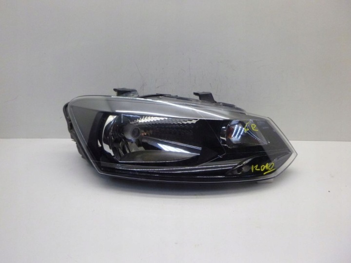 VOLKSWAGEN VW POLO 6R0 6R1 08 light front right