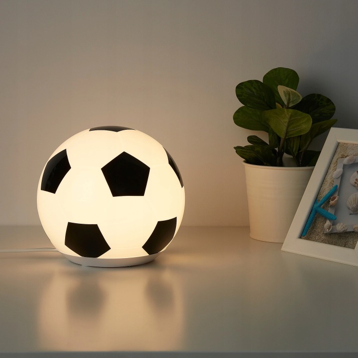 IKEA ANGARNA Лампа настільна LED, нічник, м'яч футбольний 3D — фото 2