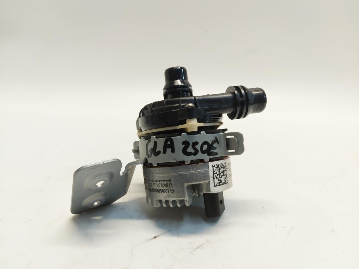 Mercedes GLA 250e LIFT II H247 motorino circolazione d’acqua A1770073599