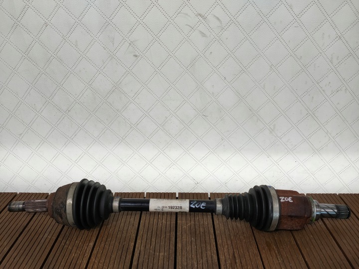 RENAULT ZOE Z.E. and 2013-2018 semi-axis left short. 391019232R OE