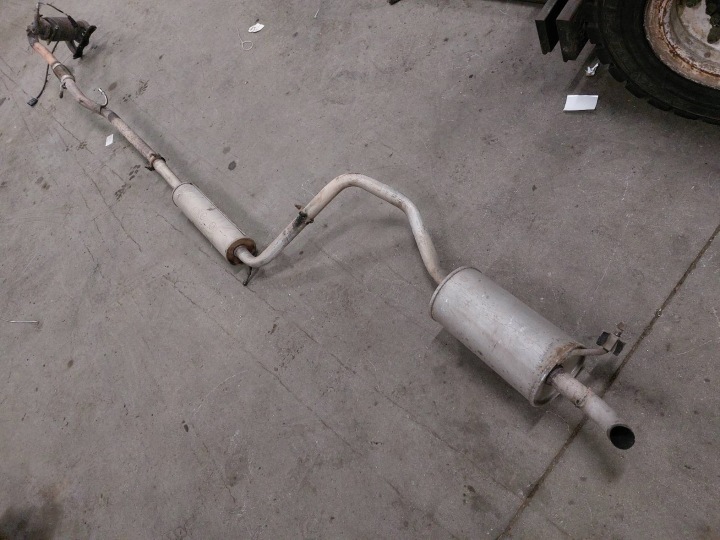 A CATALISATOR PUSTY VOLKSWAGEN POLO IV LIFT 1.2 6V VÉGE 13