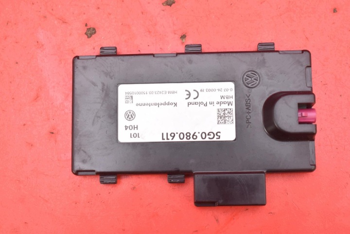 amplifier ANTENY 5G0980611 VW PASSAT B8 14-19