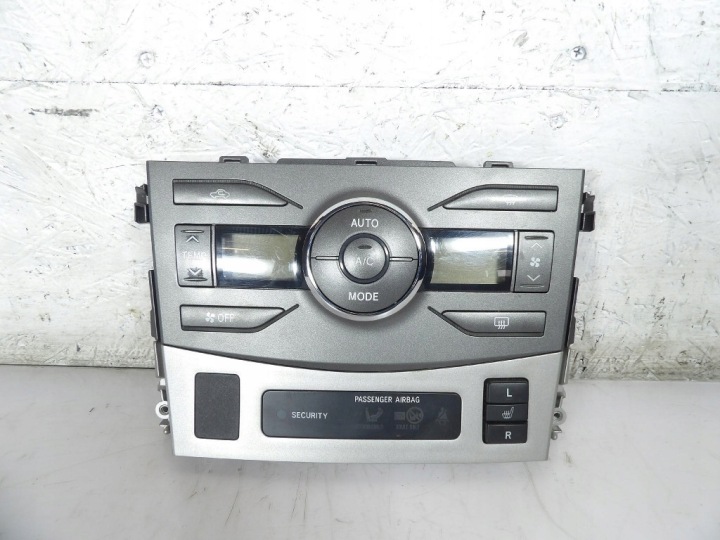 TOYOTA COROLLA E14 E15 PANEL Bouches buses 55900-12A60