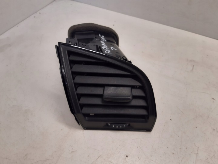 mřížka klími pravá 6V0819702B Skoda Fabia III LIFT 1,0 MPI