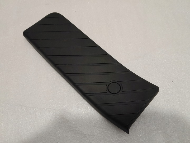 AUDI A4 B9 LIFT running board PODSTOPNICA 8W1864777