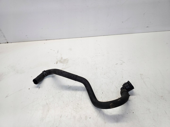 TUBAZIONE TUBO FLESSIBILE D’ACQUA AUDI A1 8X Q3 8U 6C0122157A
