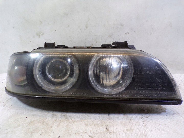 Licht vorne vorne rechts BMW E39 RINGI XENON (1) (K1)