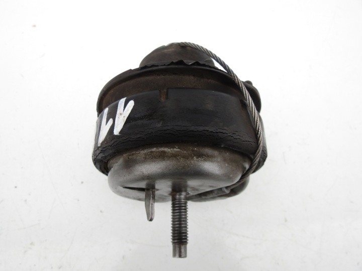 airbag engine mount 8686517 VOLVO XC90 and 4.4 V8