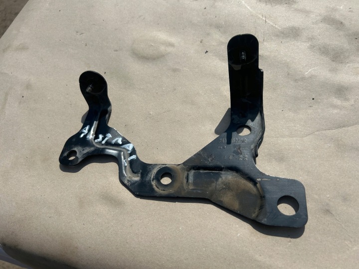 RENAULT AUSTRAL Stütze Halter 241370278R