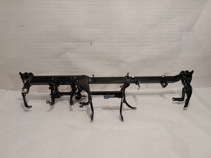 AUDI A4 B9 LIFT support of the dashboard consoles sider 8W1857017D