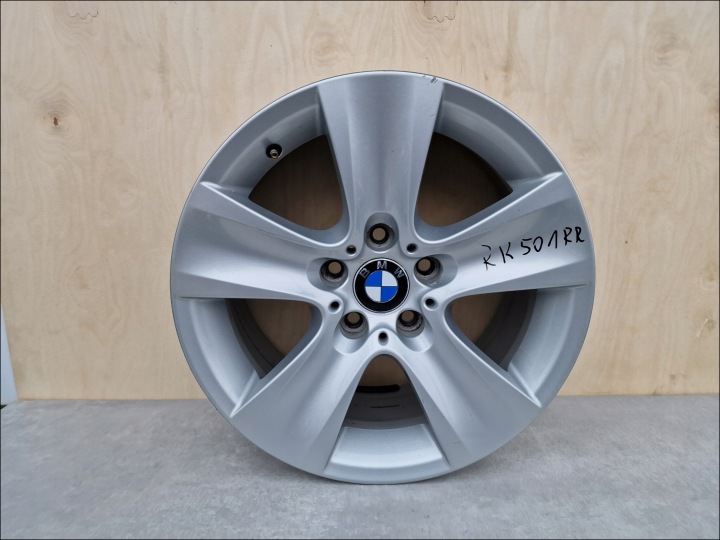 JANTE JANTE ROUE BMW F10 F11 F07 F30 8X17 ET30 5X120 6790172 RK501RR