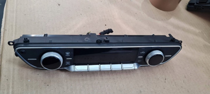 A4 B9 8W PANEL air conditioning devices of the air conditioning 8W0820043F A5 8W