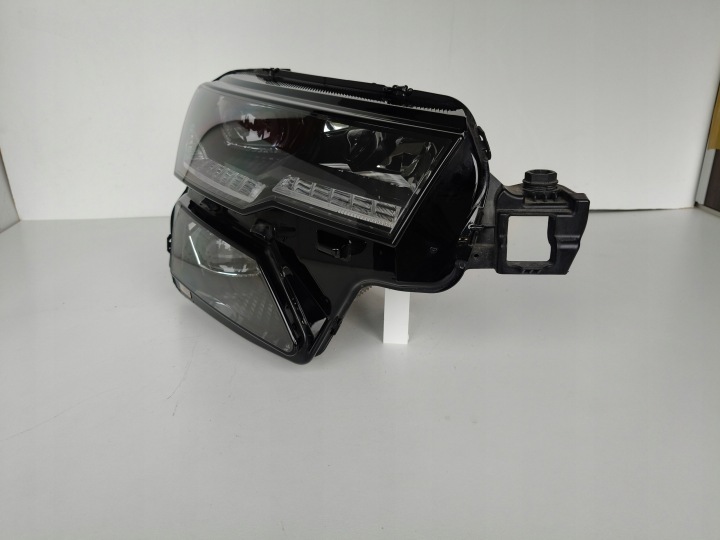 Licht rechts REFLEKTOR SKODA KAROQ 57A 21- LIFT FULL LED