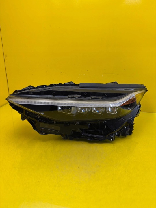 Licht links vorne Toyota BZ4X Full Led
