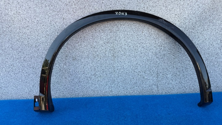 VW TIGUAN 3 III 571 R-LINE Moulage Aile Droite Avant Couverture ZDK3