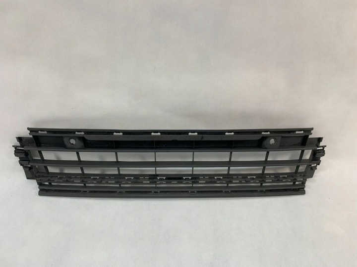 Volkswagen Golf 8 20r PDC Grill Lüftungsgitter Stoßstange VW VIII 2020