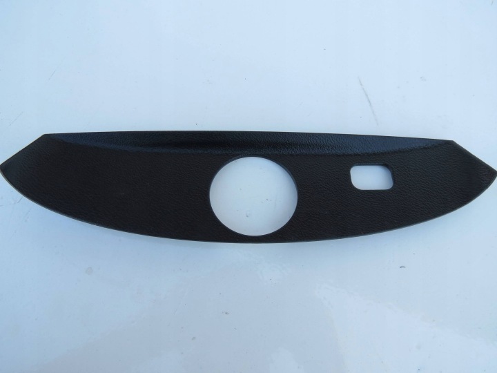 Couverture tablier moteur de la serrure du capot Arrière PORSCHE CAYENNE 7L5867927