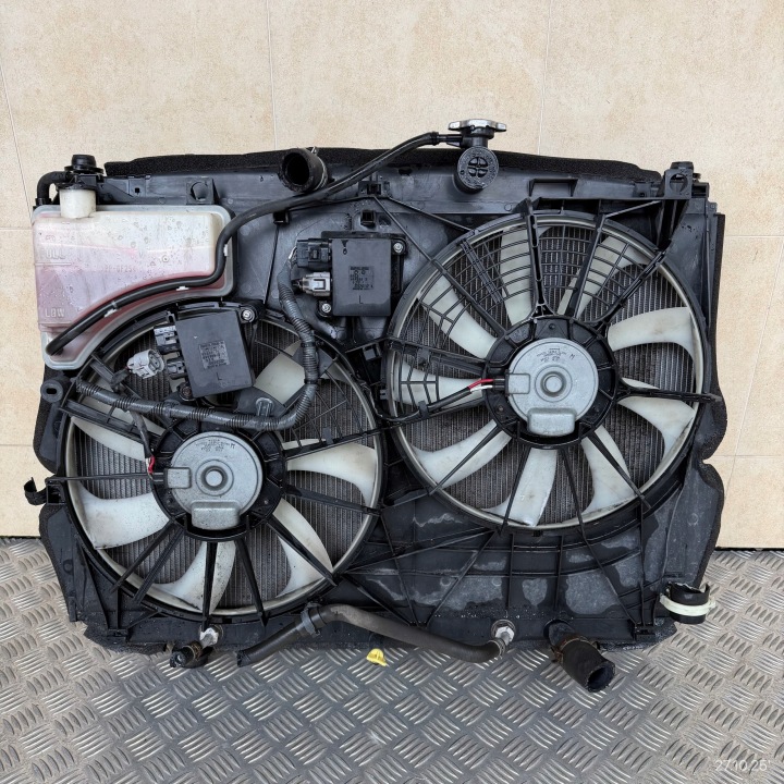 chladič chladiče kompletné LEXUS RX450H RX 450 HYBRID 2018 ROK