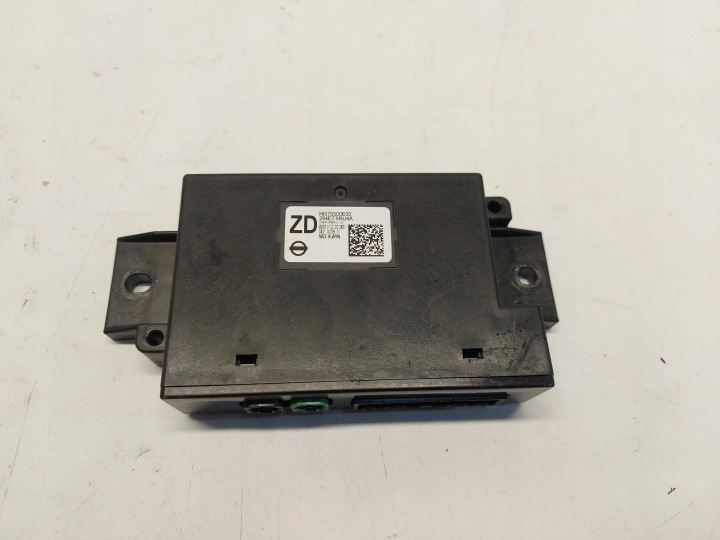 Nissan X-TRAIL T33 IV 2023r modul Bedienteil 284E76RU4A