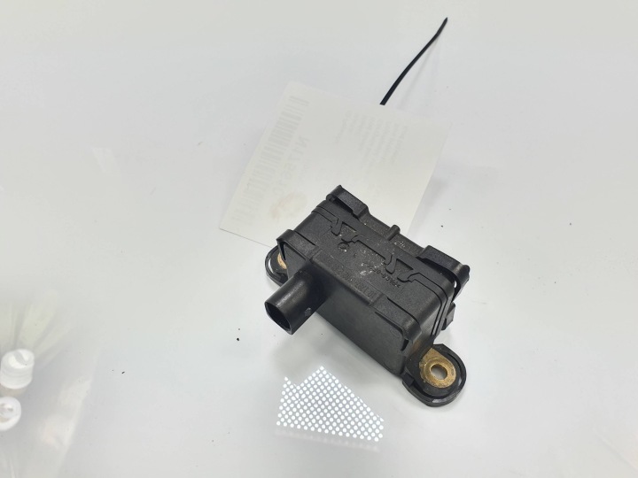 modul 7P0907652 VOLKSWAGEN TOUAREG II 7P 2012