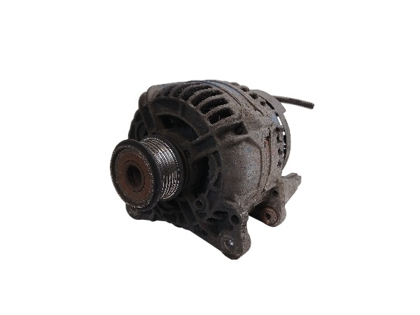 VW GOLF IV VW PASSAT B5 BORA 1.9 TDI alternateur 028903028E 120A