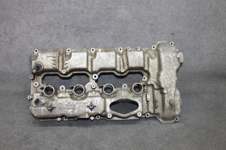 BMW F01 F07 F10 E70 5.0i N63 - COPERCHIO PUNTERIE 5-8 7566286