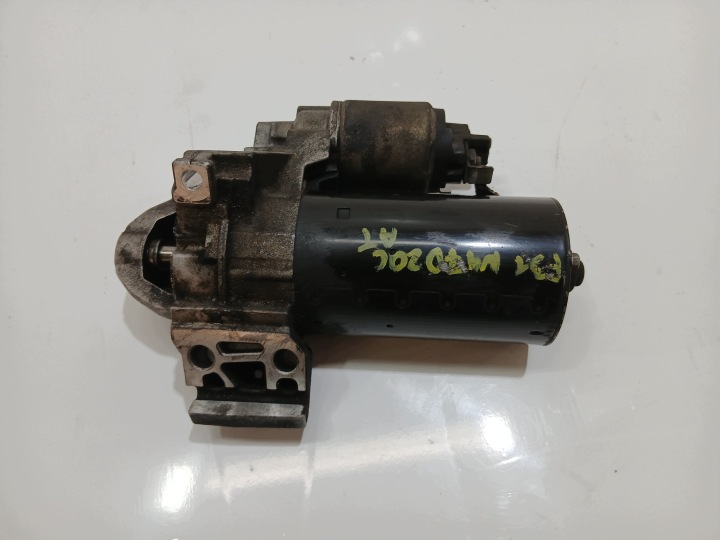 moteur du démarreur BMW 3 F30 F31 N47D20C OE 8570383