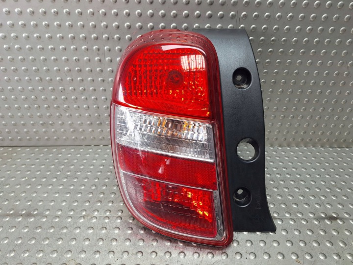 Licht heck links NISSAN MICRA K13 10-13 EUROPA 26555-1HA1B