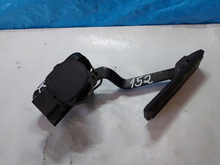 pedala gasa CHRYSLER VOYAGER F6A12A4388