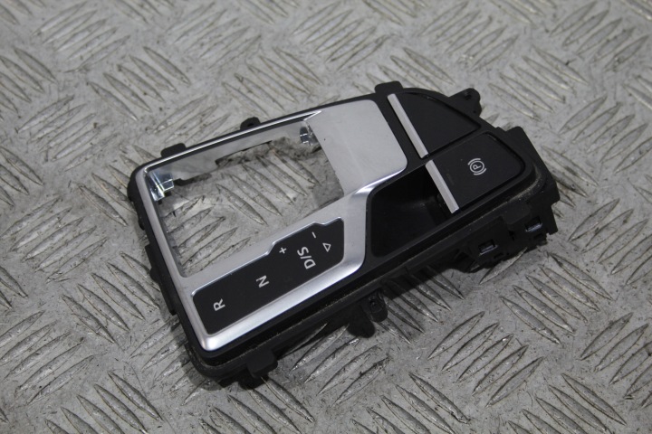 RÁM PANEL změny převodů AUDI A4 B9 8W 8W0 8W9