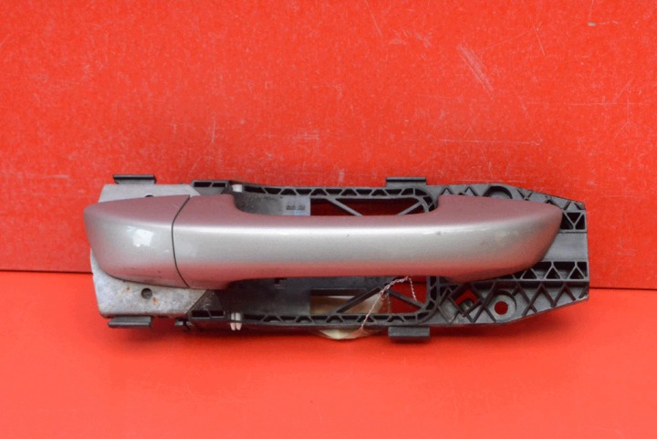 Poignée Droit Avant Avant LF8H SKODA SUPERB 2 II 08-13
