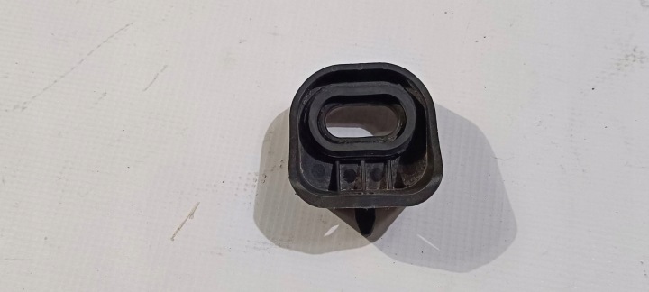upper holder bracket radiator Chevrolet Camaro 2009-2015