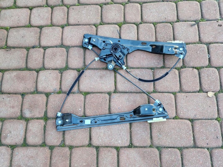 lehúzó bal eleje Opel Astra K V 5 39142315