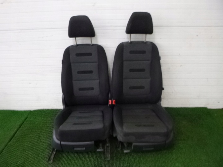 VW TIGUAN 5N0 07-15 FOTEL elsö bal jobb eleje EUROPA OE