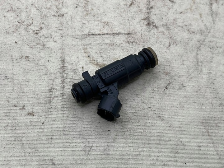 injector PEUGEOT 208 9676017480 0280157127 !J