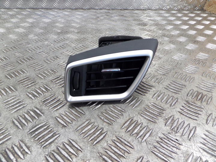 rešetka rešetka ventilacije lijeva NISSAN QASHQAI II J11